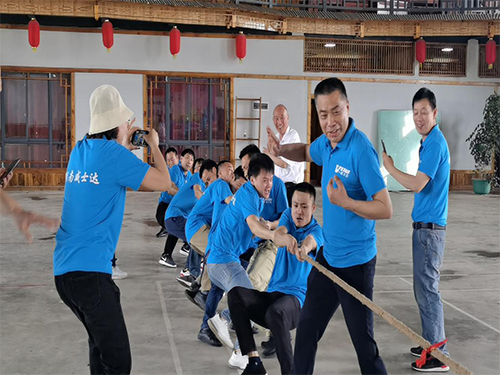 湖南风管,长沙风管,长沙风管加工,长沙镀锌风管,长沙风管安装工程,长沙净化风管,长沙不锈钢风管