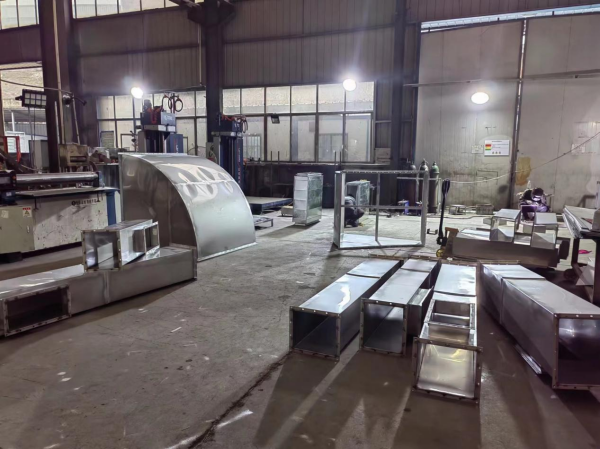 湖南风管,长沙风管,长沙风管加工,长沙镀锌风管,长沙不锈钢风管