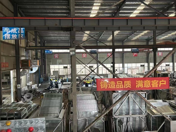 湖南风管,长沙风管,长沙风管加工,长沙镀锌风管,长沙不锈钢风管